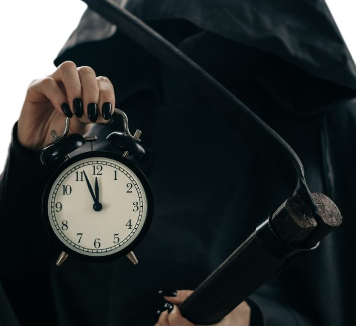 We Know Not the Hour: The Death of Daylight Saving Time