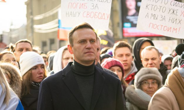 Navalny Lesson: “Democracy Dies in Cold Darkness”